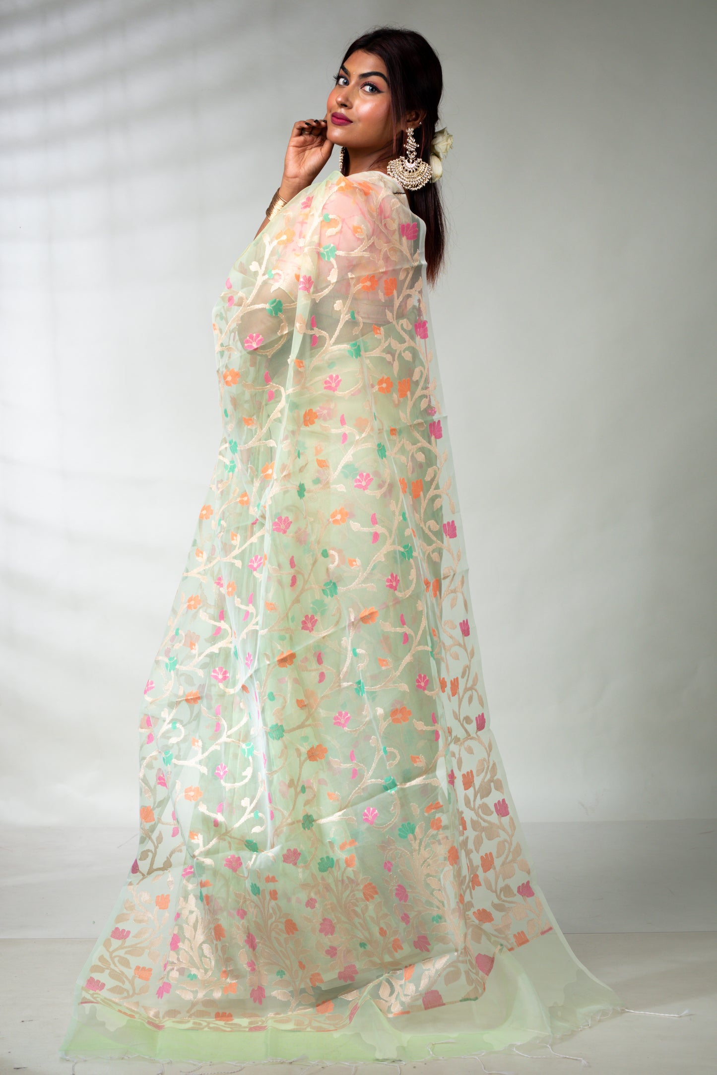 Star Trail Green Pure Muslin Silk Saree with Blouse Piece