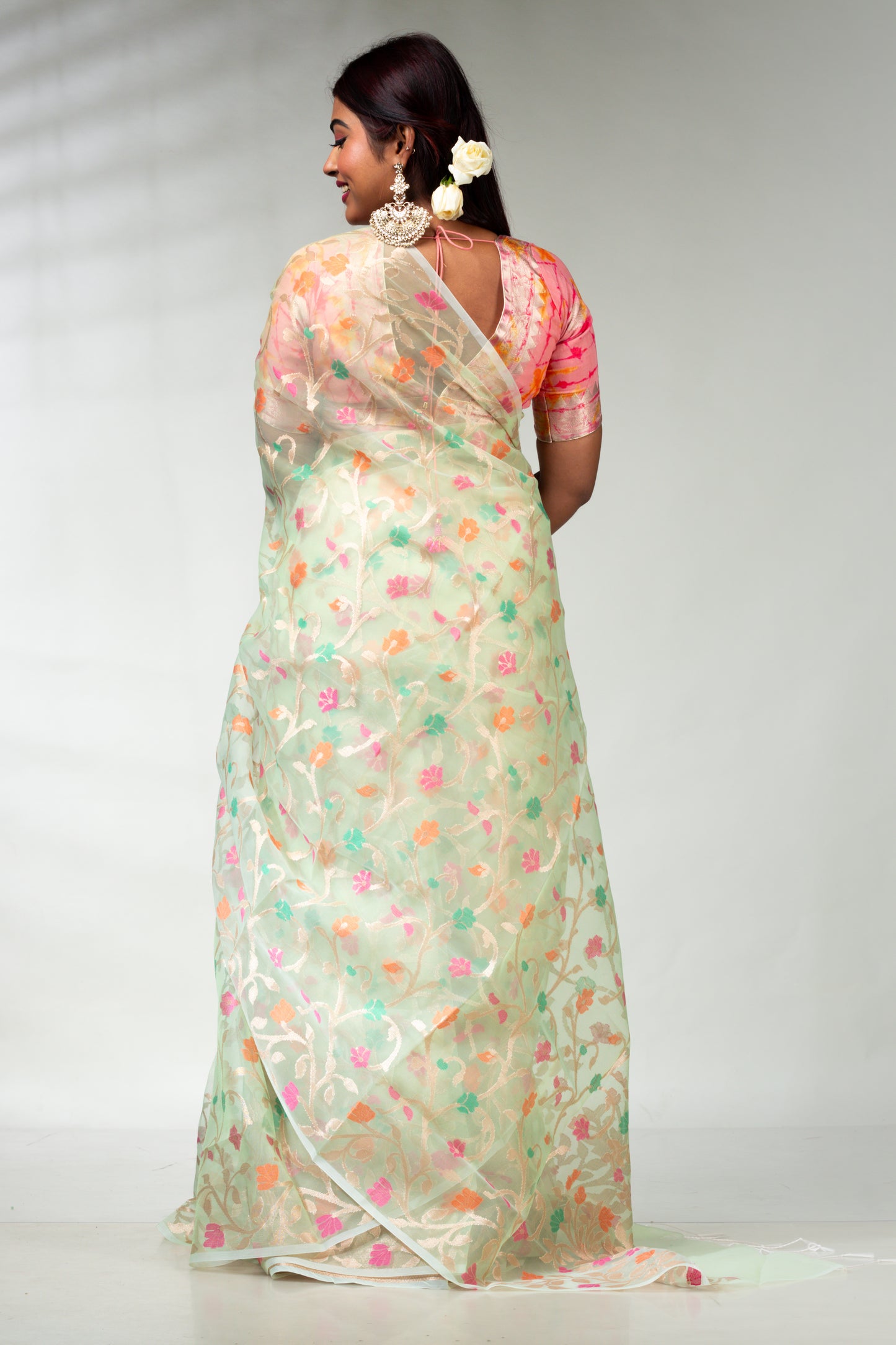 Star Trail Green Pure Muslin Silk Saree with Blouse Piece