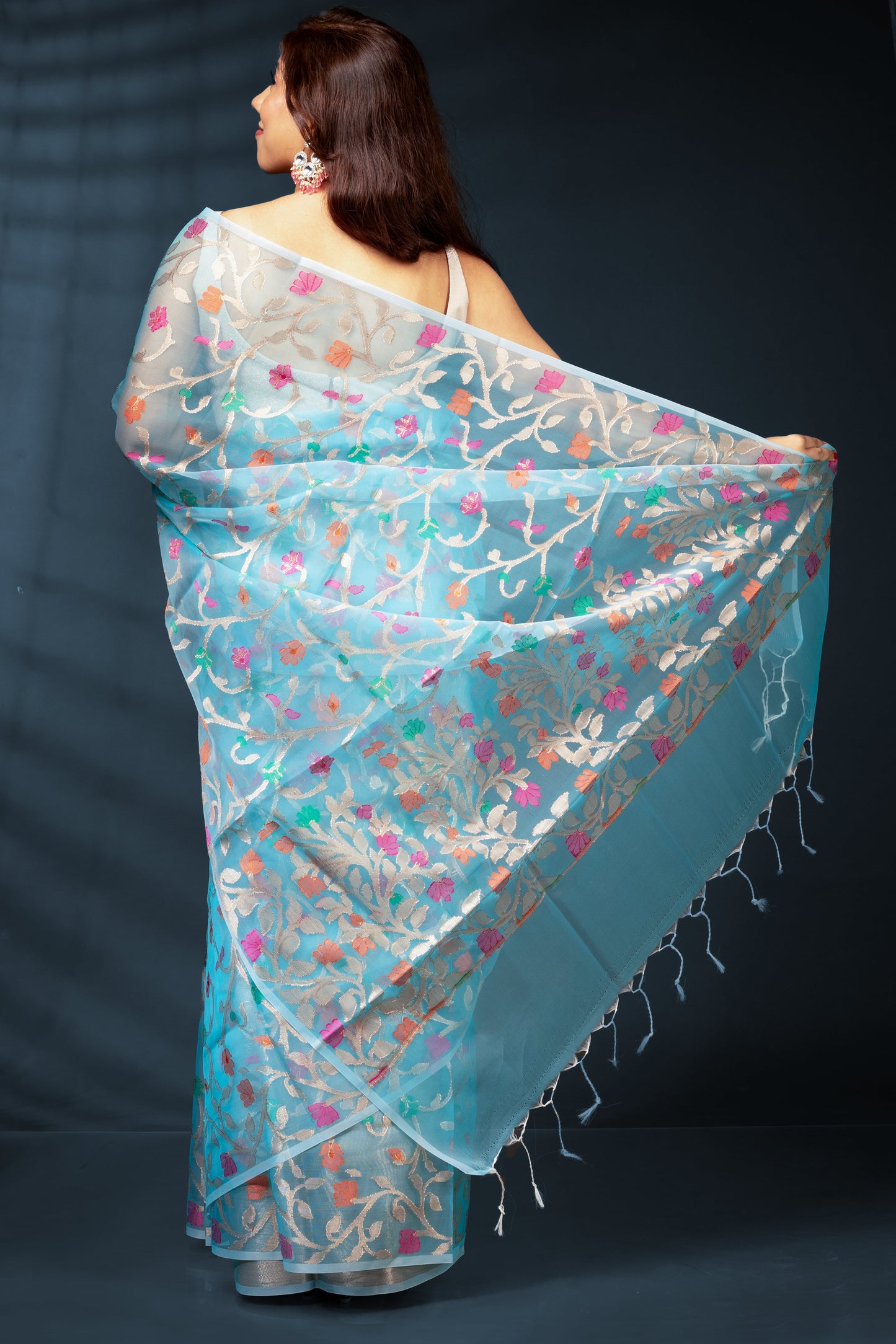 Cool Blue Pure Muslin Silk Saree with Blouse Piece