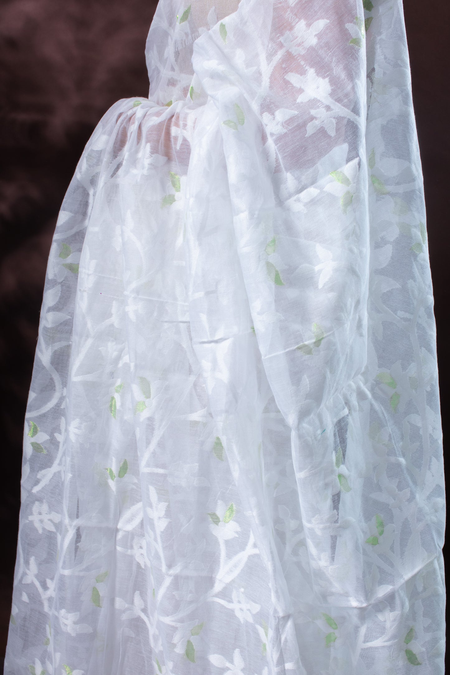 White Elegant Pure Cotton Handloom Saree