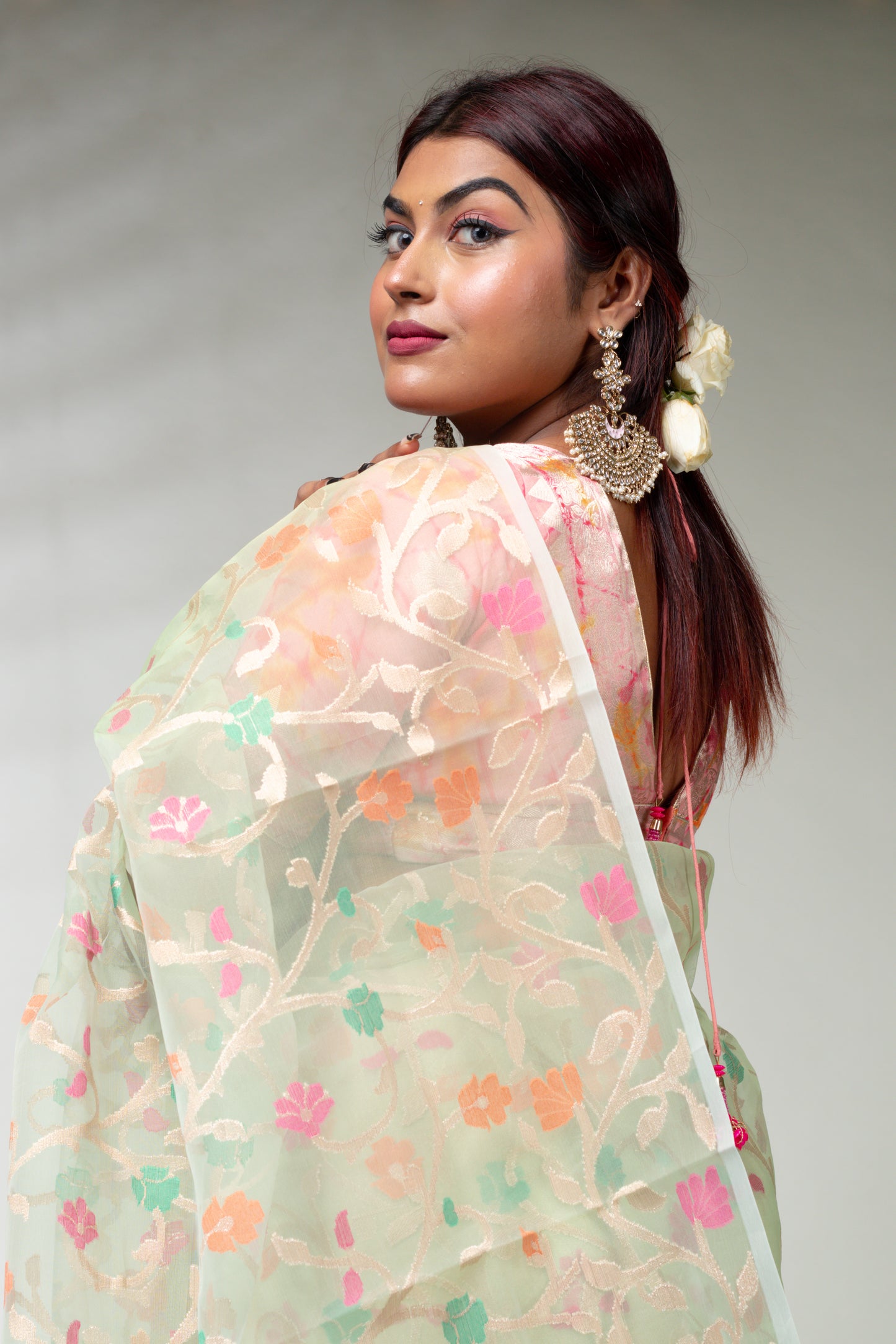 Star Trail Green Pure Muslin Silk Saree with Blouse Piece